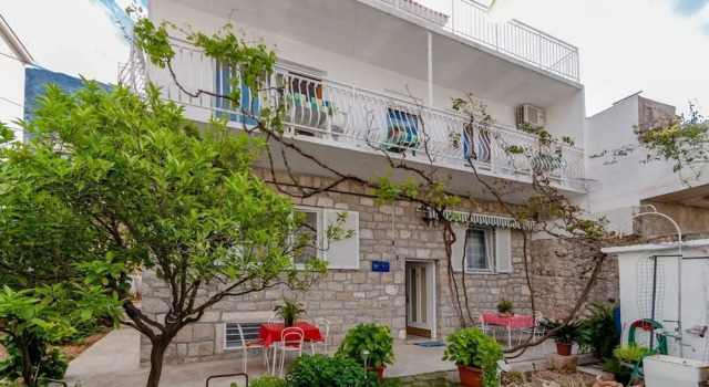 Apartment Ante TonÄi
