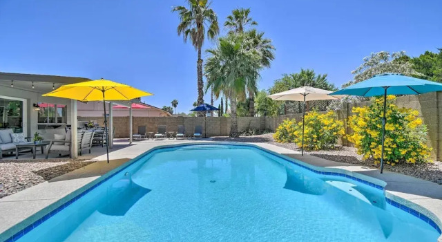 Коттедж Pool & Putting Green: Scottsdale Family Escape