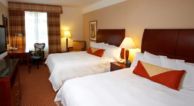 Четырёхместный номер Standard Hilton Garden Inn Livermore