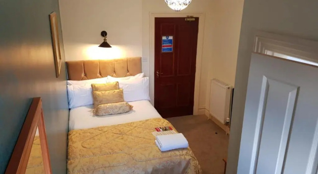 Люкс Farnley Tower Guesthouse