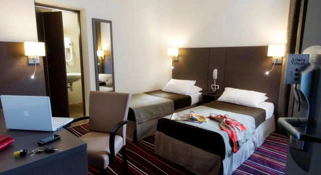 Двухместный номер Standard The Originals City, Hôtel Astoria Vatican, Lourdes