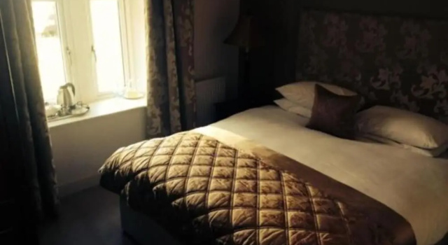 Бунгало Mansion House Hotel