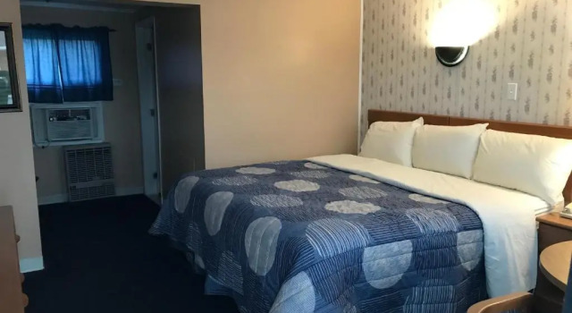 Номер Standard Moonlite Motel