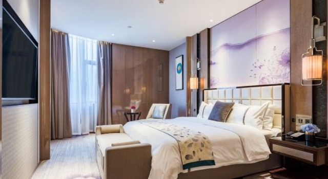 Люкс Executive Huayi Hotel