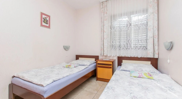 Apartment Barbara, Buchen Sie Ferienwohnung Privlaka Gespanschaft Zadar