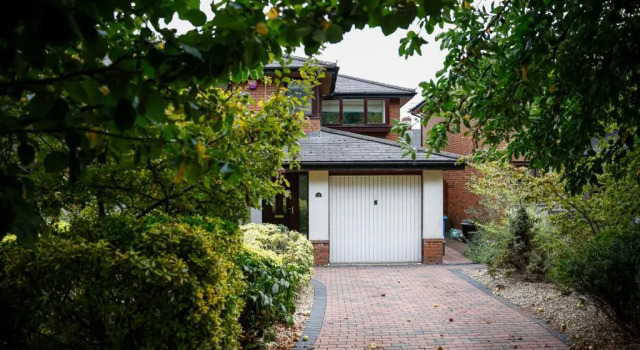 Коттедж Stylish family home in desirable Penylan + Parking