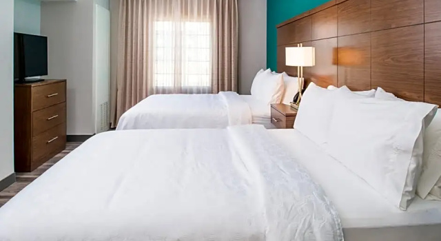 Четырёхместный люкс c 1 комнатой Staybridge Suites - Pecos by IHG