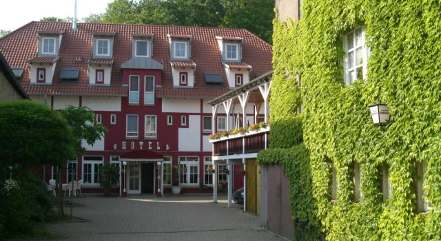 Cross-Country-Hotel Hirsch, Reserva ahora Hotel Sinsheim Baden-Wurtemberg