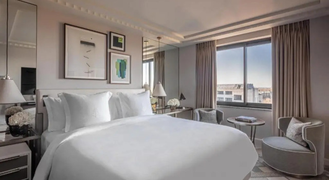 Двухместный номер Superior Four Seasons Hotel London at Park Lane