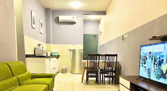 Апартаменты с 3 комнатами Capital O 90986 The Loft Residences
