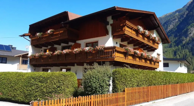Апартаменты Gästehaus Helga