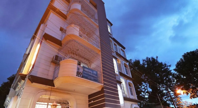 OYO 15579 Monurama Homestay, Prenota Hotel Calcutta 