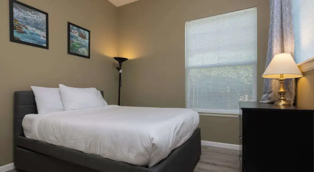 Коттедж The Old Mill Retreat Sleeps 6!