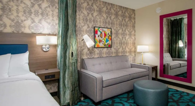Четырёхместная студия Home2 Suites By Hilton Grove City Columbus