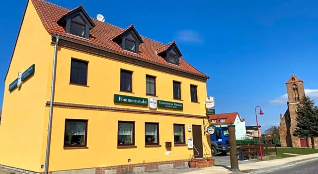 Gaststätte & Pension Pommernstube, Prenota Hotel Hotel a Brandeburgo con parcheggio, Parcheggio