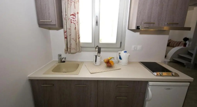 Апартаменты Alafouzos Studios & Apartments
