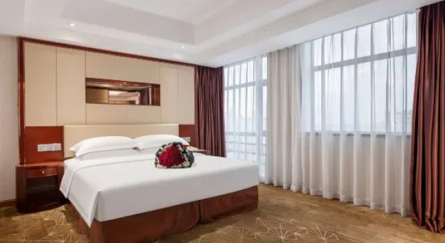 Двухместный люкс Luxury Longjiang Langham Hotel