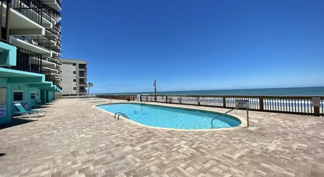 Royal Garden Resort 105 2 Bedroom Condo by RedAwning