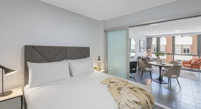 Люкс c 1 комнатой Meriton Suites Adelaide Street, Brisbane
