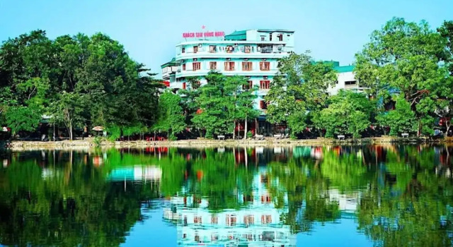 Двухместный номер Economy с балконом Hong Ngoc Hotel