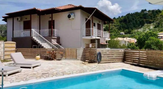 Sea Breeze Apartments - n.1 with private pool, Prenota Appartamento Hotel a Preveza con piscina, Piscina