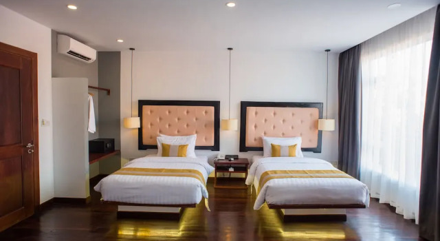 Номер Deluxe Naga Gate Boutique Hotel