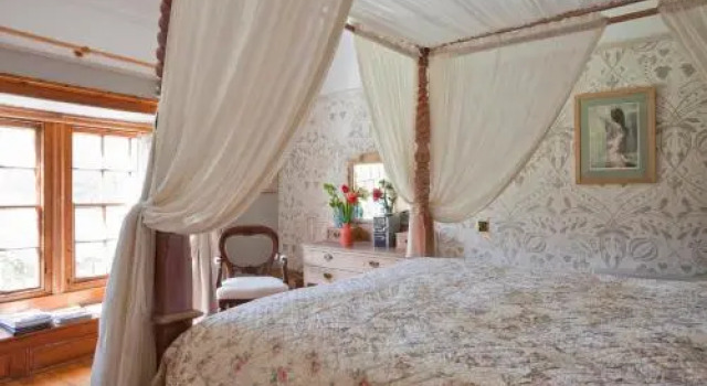 Fingals Luxury Country House BB, Boek Hotel Hotels in Merseyside met zwembad, Zwembad