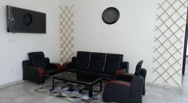Super Oyo 147 Babylon Furnished Apartment, Rezerwuj Apartament Salala Dhofar