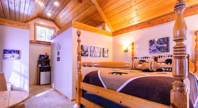 Двухместный номер Standard с балконом Alpen Way Chalet Mountain Lodge