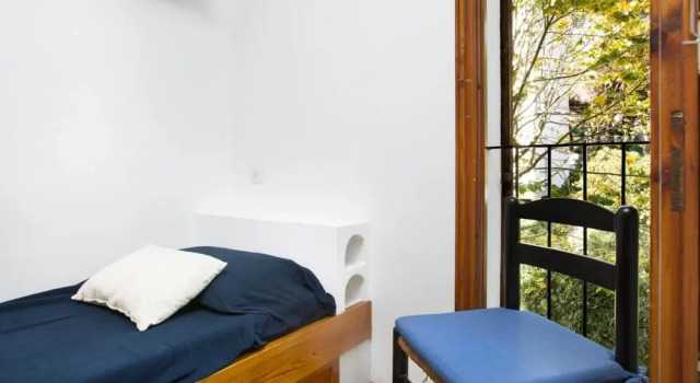 Rosamar in Llafranc With 3 Bedrooms and 2 Bathrooms