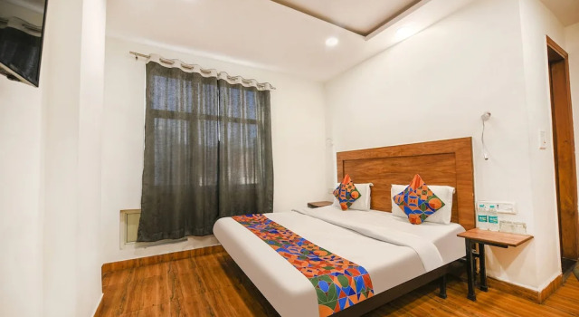 Номер Deluxe Via Santosh Residency