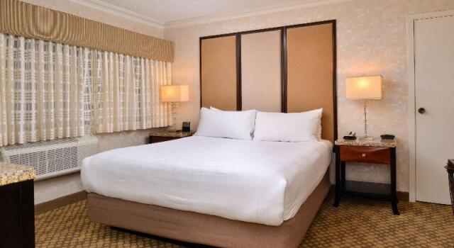 Двухместный номер Standard с балконом Best Western Corte Madera Inn