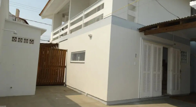 Praia dos Ingleses Casa 2 - 131, Забронировать Дом для отпуска Коттеджи Флорианополиса, Коттедж