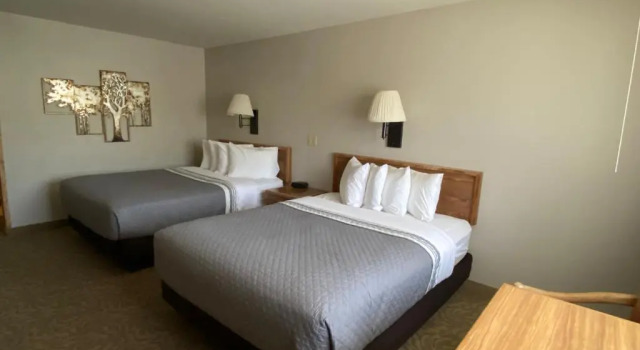 Четырёхместный номер Standard Browns Canyon Inn