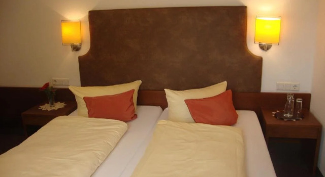 Das kleine Hotel
