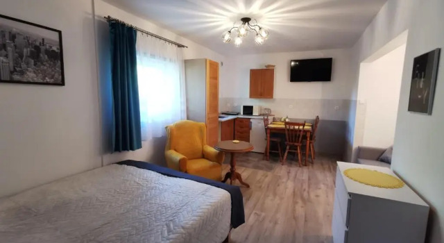 Apartament Ogrodowa, Забронировать Отель Отели Фромборк с парковкой, рядом с Holy Spirit Hospital, Парковка