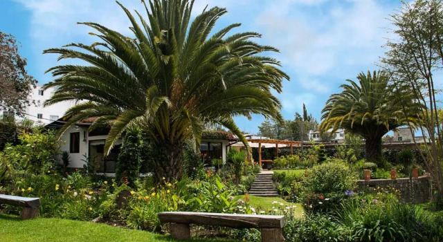 Vacation House in Quito, Book Hotel Quito Sierra