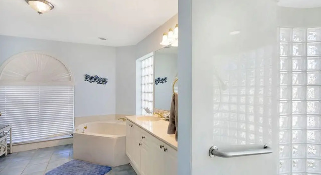Blackmore Ct Home, Забронировать Дом для отпуска Марко-Айленд штат Флорида, рядом с Парк Джейн Гиттлер