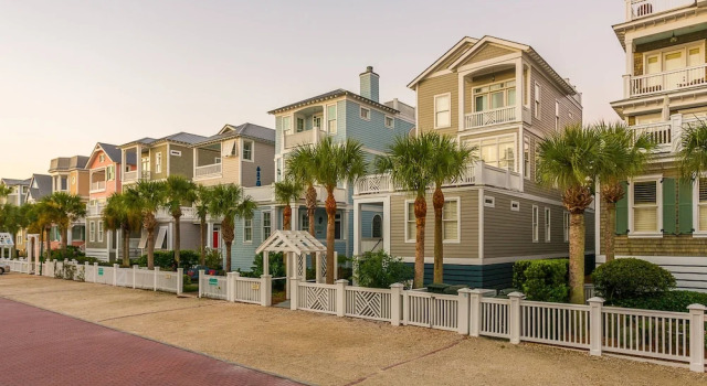30 Coast Cottage Lane by Hodnett Cooper, Buchen Sie Ferienhaus Villen in St. Simons Island, Villa