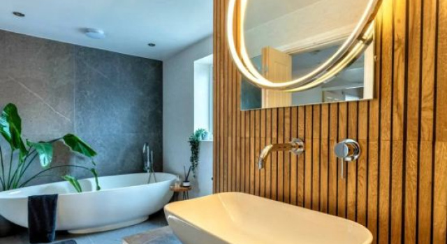 Charming 3-Bedroom House in Radcliffe, Manchester, Забронировать Отель Бизнес-отели Бери, 4* 5*