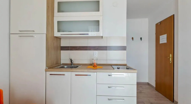 Comfortable Apartment in Jadranovo Near Seabeach, Забронировать Апартаменты/квартира Ядраново Приморско-Горанская жупания