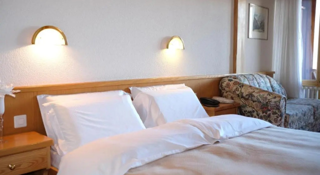 Двухместный номер Standard с балконом Hotel Restaurant Rothorn