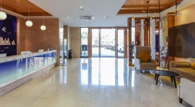 Yeste Hotel (Nanning East Railway Station Langdong Bus Subway Station), Rezerwuj Hotel Hotele w Nanning z parkingiem, Parking