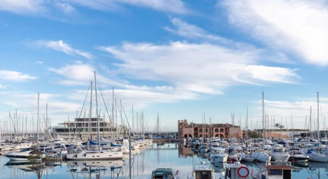 Апартаменты 088 - Casa Azzurra, Loano in centro a 300 Metri dal mare e spiaggia