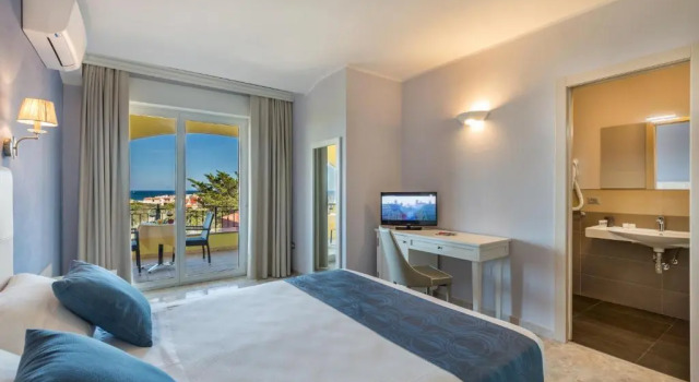 Двухместный номер Deluxe с видом на море Hotel Rosa dei Venti