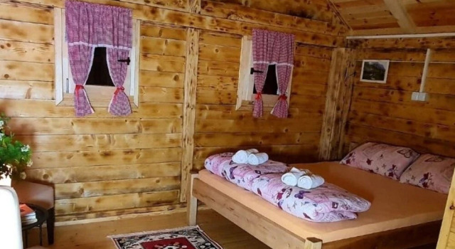 Etno village and camp RT, Забронировать Отель Отели Фоча с бассейном, Бассейн