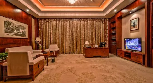 Deluxe Suite Shaoshan Hotel
