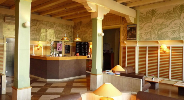 Hotel Arok