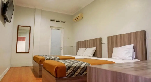 Двухместный номер Standard Airlangga Hotel