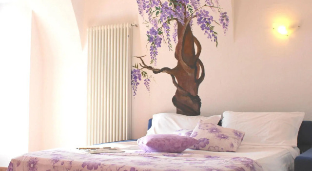 Residence Celeste Lake View Apartments, Book Apartment Hotels in Como with a Pool, Swimming Pool